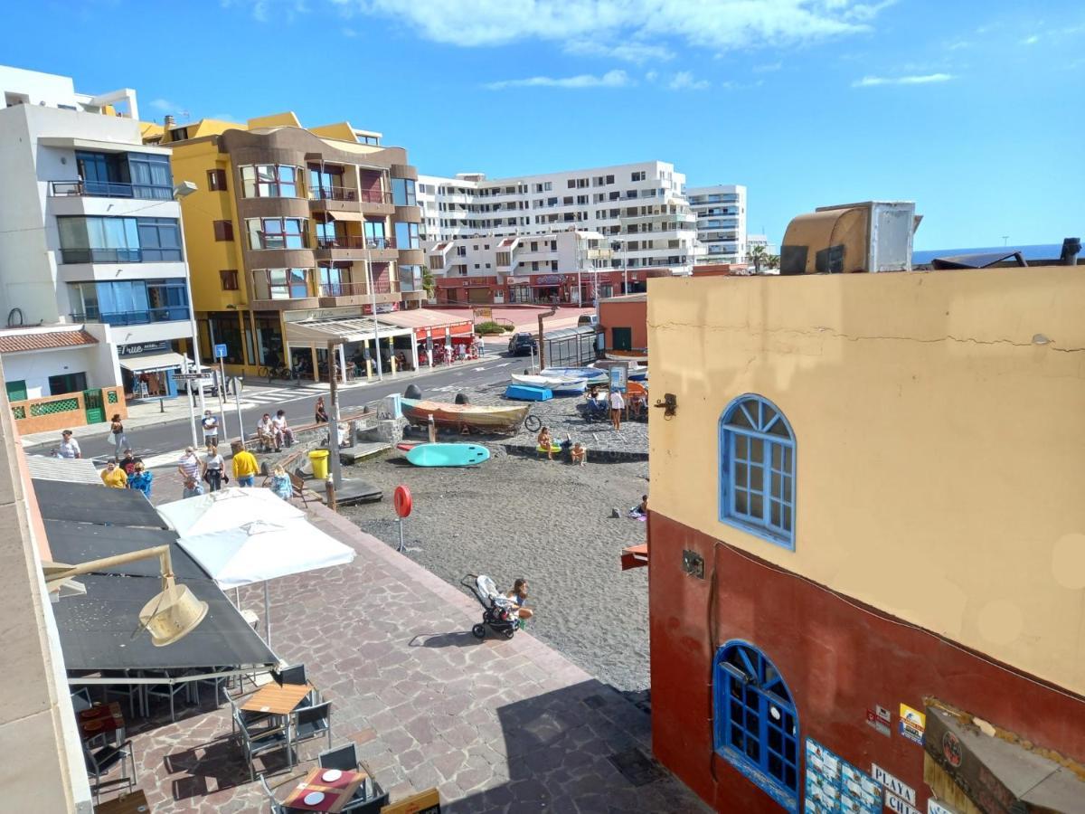 Playa Chica Views Apartment El Medano  Exterior photo