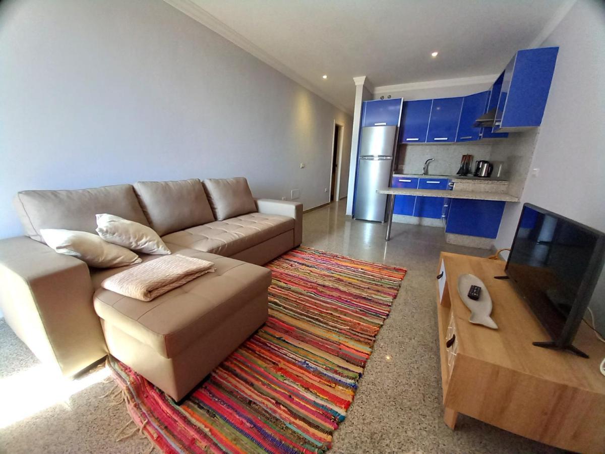 Playa Chica Views Apartment El Medano  Exterior photo